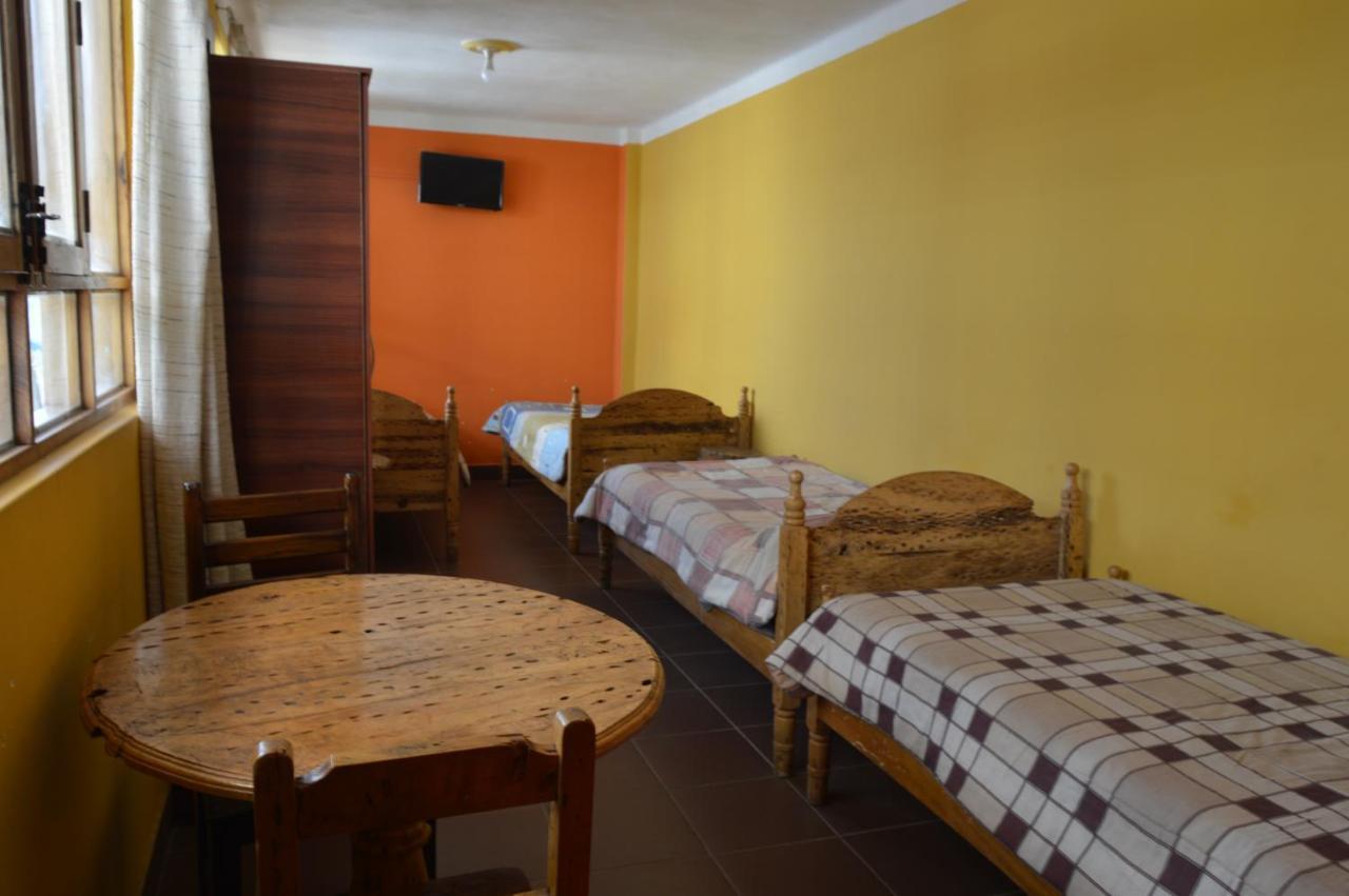 Hostal Coronel Pedro Arraya Tupiza Luaran gambar