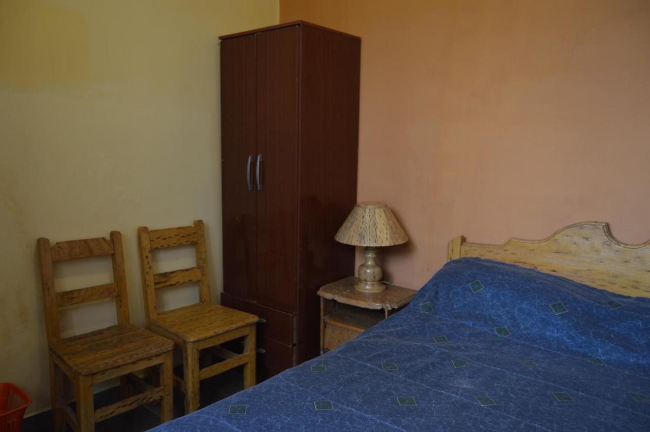 Hostal Coronel Pedro Arraya Tupiza Luaran gambar