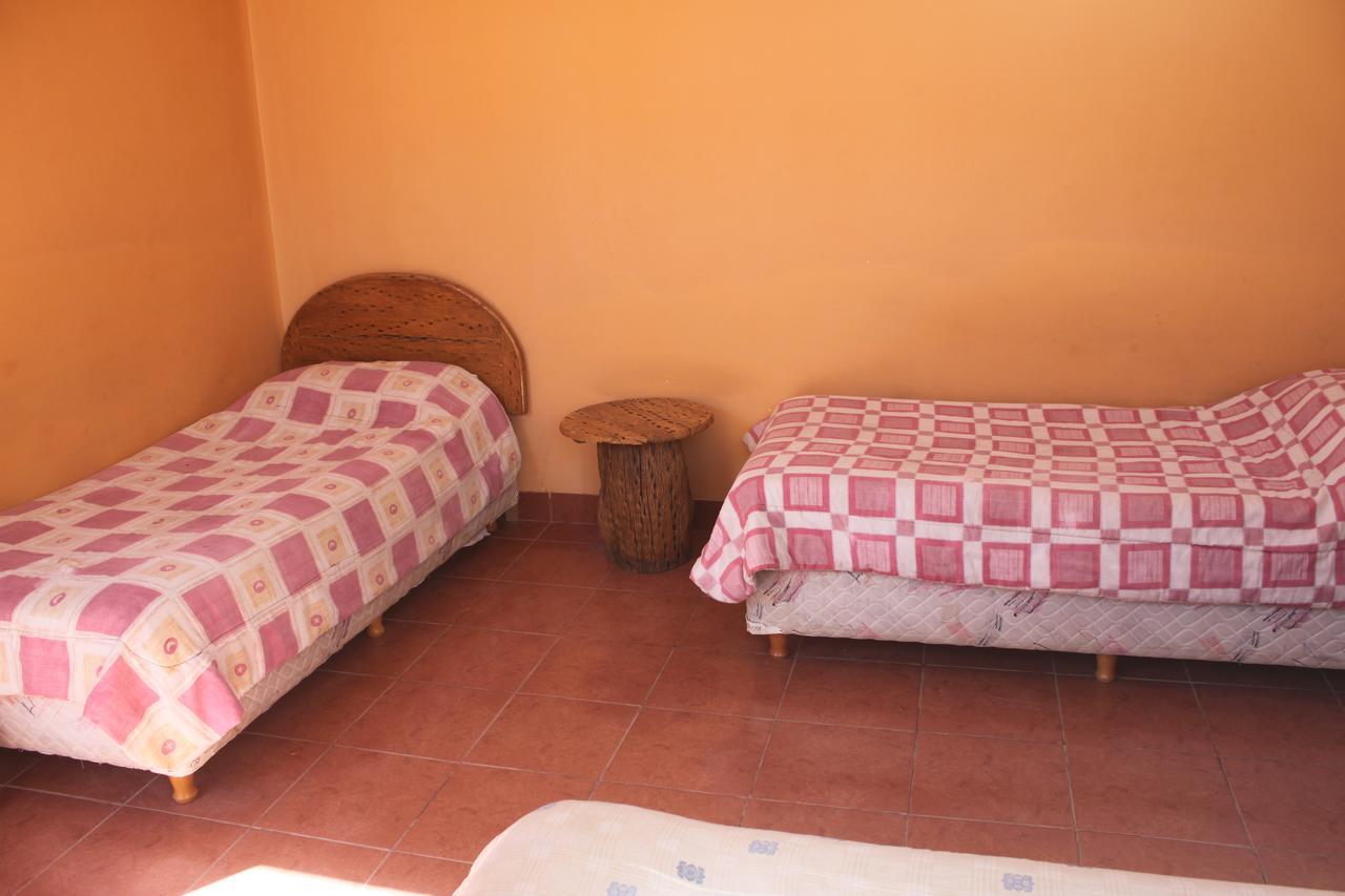 Hostal Coronel Pedro Arraya Tupiza Luaran gambar